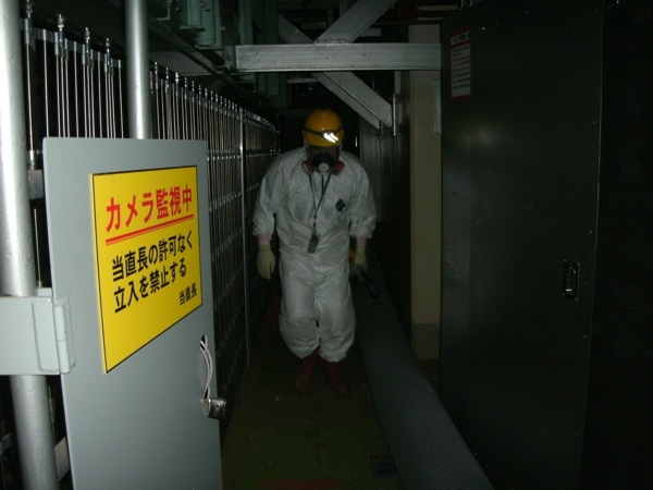 Fukushima: 1 Meltdown, 3 Crippled Cores, Miles of Land and Ocean Glowing, but Still Nothing to See