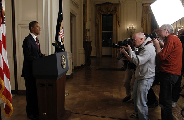 Obama photo Staged bin Laden Announcement