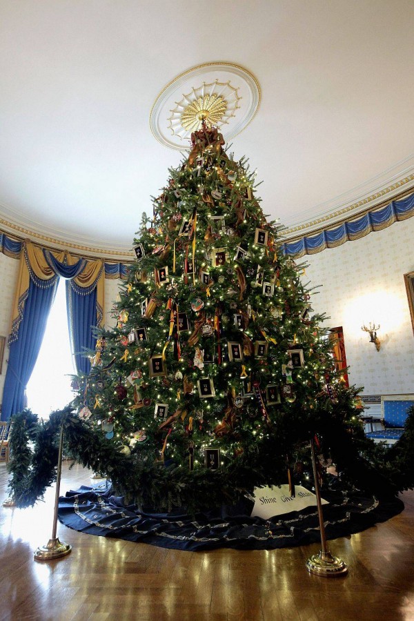 The White House Military Christmas, and Christmas-in-Mourning Trees