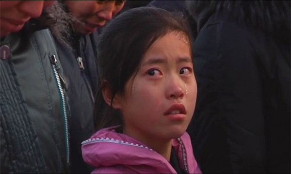 How To Understand All Those Photos of North Koreans Crying Over Kim Jong Il