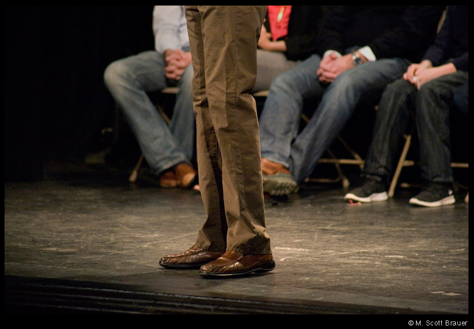 Agony of Da' Feet. What Do the Candidates Shoes Say, If Anything, About the GOP Pack? – Via Photographer M. Scott Brauer in New Hampshire