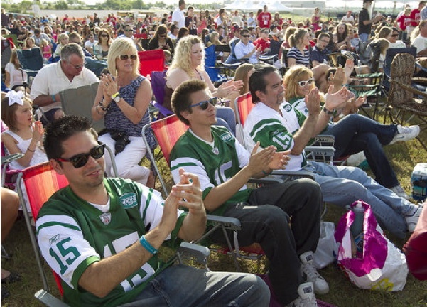 Tebow jerseys Easter older