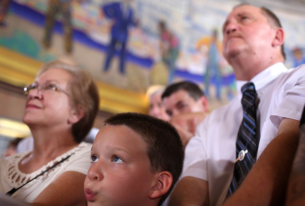 Romney Crowds Start to Eerily Reflect Norman Rockwell