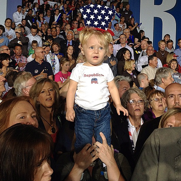 Romney's Pre-Debate Rally: Anxious Last Gasp?
