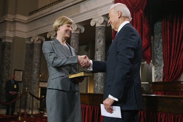 Biden Baldwin Swearing In 1