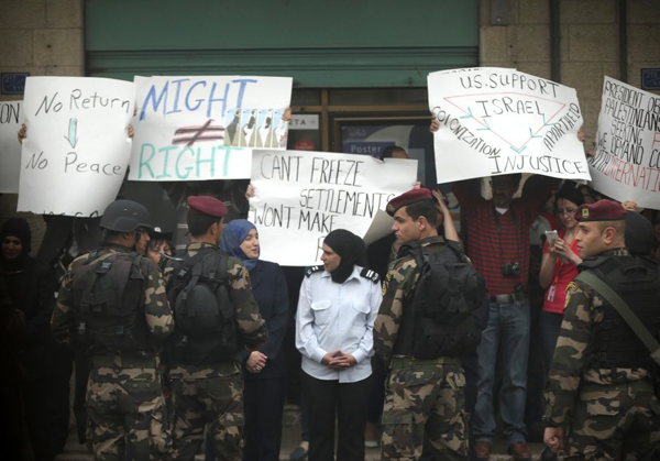 Obama Bethlehem protests