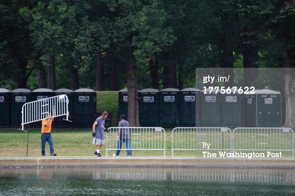 Fence around reflecting pool