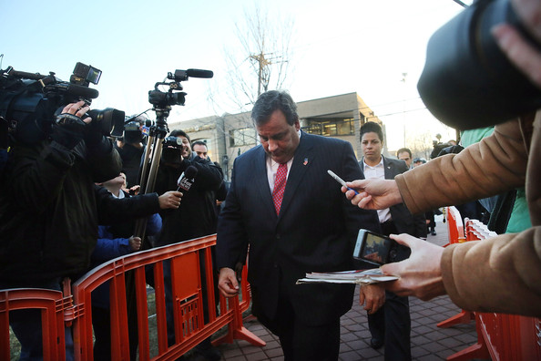 Chris Christie, Bridget Kelly and the Bridge Scandal: If the Photos Are Just Slighty More Complex
