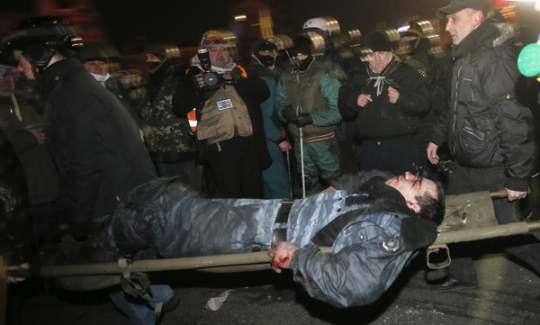 Kiev Square battle photographer