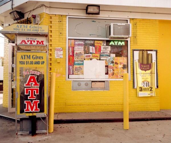 Art Photography vs. News Photography: Politico, Race and the "Other Washington"