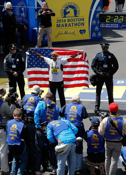 Meb flag police media Marathon