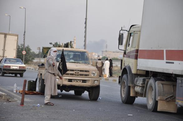 ISIL fighter Mosul Reuters 2