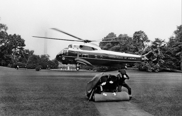 America from the Outside: Nixon's Prop Wash by Jean-Pierre Laffont … and Annie Leibovitz