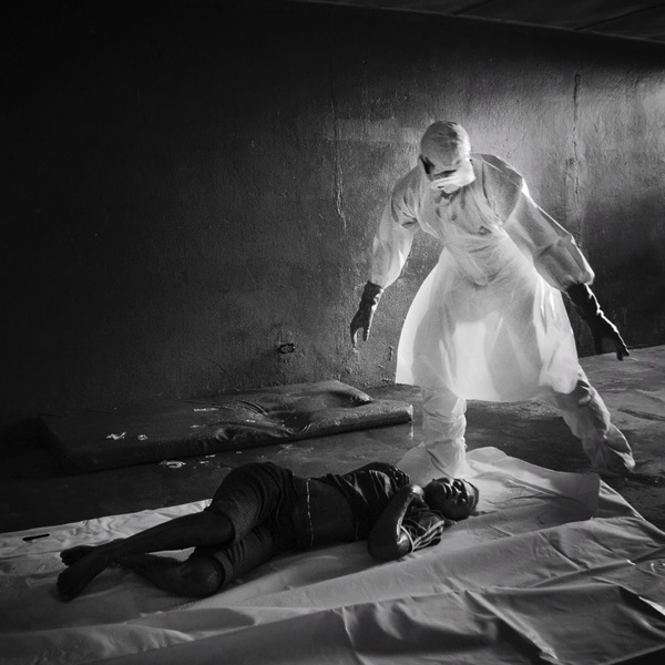 Kieran Kesner Monrovia Ebola black and white