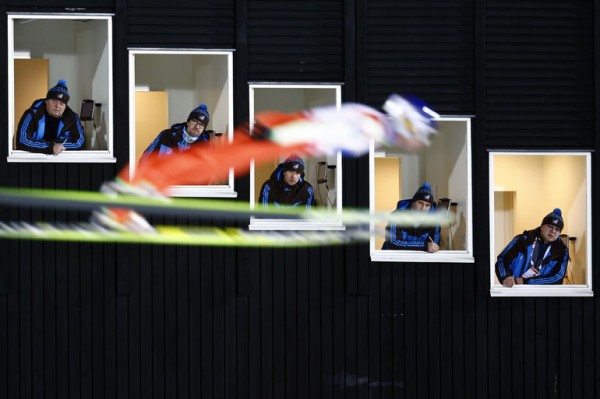 An "Eye Flying" Photo: News Pics Playing With Perception