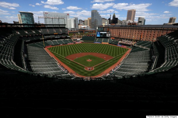 There's the Pennant Race, and Then There's Just Race: On the Pics from the Empty Orioles Game