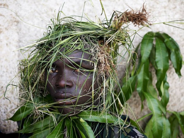 Burundi in Crisis, Love the Headdress