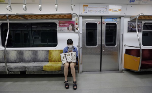 What's Familiar and Different about the First Scenes of S. Korea's MERS Outbreak