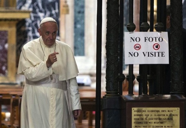 Pope photo sign