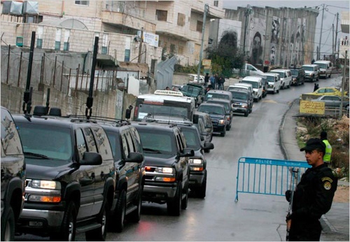 Bush-Motorcade-Ramallah