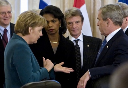 Kouchner Bush Condi 
