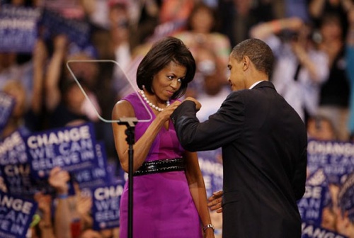 Barack-Michelle-Fist-Bump