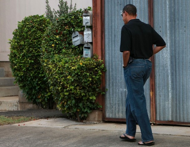 HONOLULU - OCTOBER 24:  Democratic presidential candidate U.S. Sen. Barack Obama (D-IL) takes a walk  in his old neighborhood during a visit with his ailing grandmother Madelyn Dunham October 24, 2008 in Honolulu, Hawaii. Obama has cancelled two days of campaigning an has returned to Honolulu to visit his ailing grandmother.  (Photo by Justin Sullivan/Getty Images)