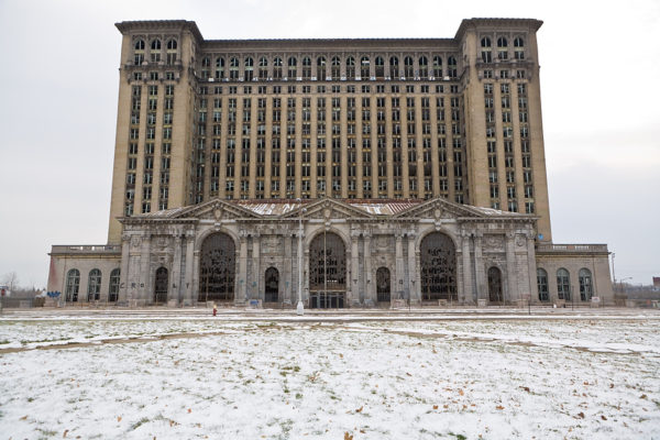 ©Tim Fadek/Polaris images. December 2008. Michigan Central Station, Detroit