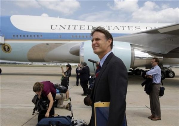 Sen. Evan Bayh, D-Ind. watches President Barack Obama depart aboard Marine One after he arrived with the President on Air Force One, Wednesday, Aug. 5, 2009, at Andrews Air Force Base, Md. (AP Photo/Alex Brandon)
