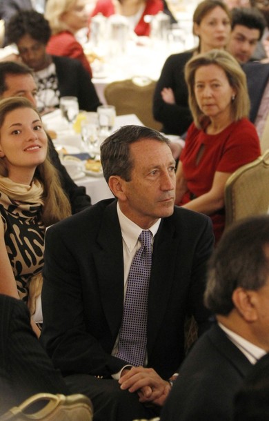 South Carolina Governor Mark Sanford (C) is pictured in the audience as U.S. President Barack Obama delivers remarks at the National Prayer Breakfast in Washington February 4, 2010. REUTERS/Jason Reed (UNITED STATES - Tags: POLITICS)