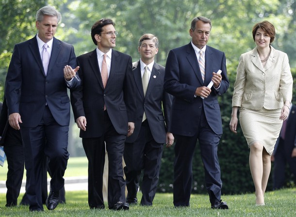 U.S. Speaker of the House John Boehner (R-OH)(2nd R) walks to the microphones to speak to the media after a meeting with U.S. President Barack Obama on the deficit and debt at the White House in Washington, June 1, 2011. Boehner is joined by (L-R) House Majority Whip. Rep. Kevin McCarthy (R-CA), House Majority leader Eric Cantor (R-VA), Republican Conference Chairman Rep. Jeb Hensarling (R-TX), Boehner, and Rep. Cathy McMorris Rodgers (R-WA).  REUTERS/Jim Young      (UNITED STATES - Tags: POLITICS)