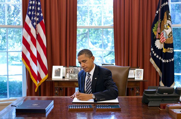 Obama Signs Budget Bill; White House a Lonely Place