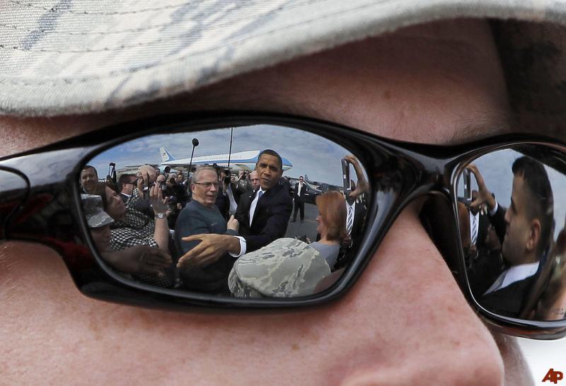 In Troop Photos (and a Political Photo-Op, No Less), How Often are we Actually Invited to See Through the Soldier’s Eyes?