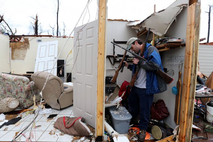 The Hattiesburg Tornado and Self-Defense