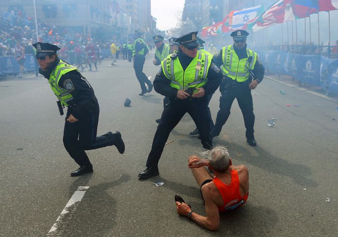 On That Iconic Photo from the Boston Marathon Bombings