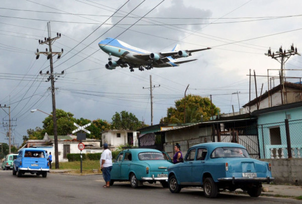 gallery-1458570212-obama-cuba