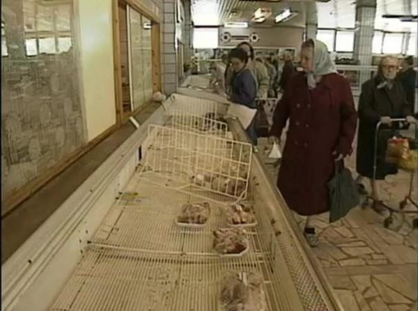 Empty Food Store in Moscow 1990, still from “USSR Grocery Store Uncut.”