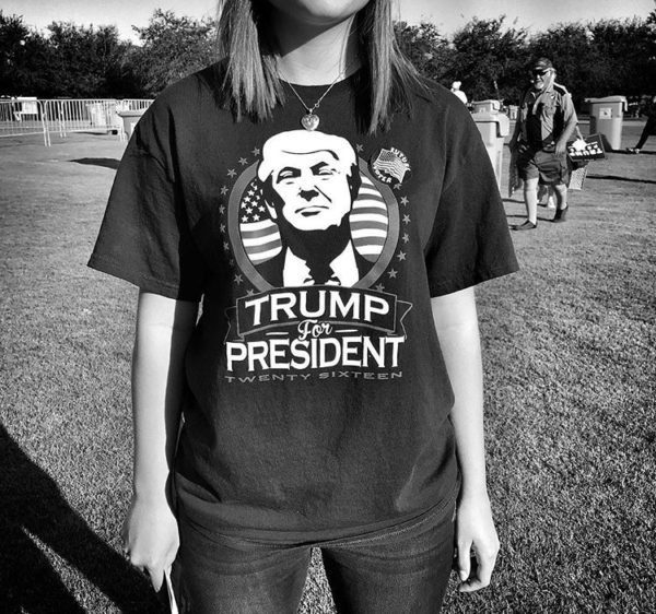 Waiting for Trump (Panama City, FL). Holly Bailey/Instagram