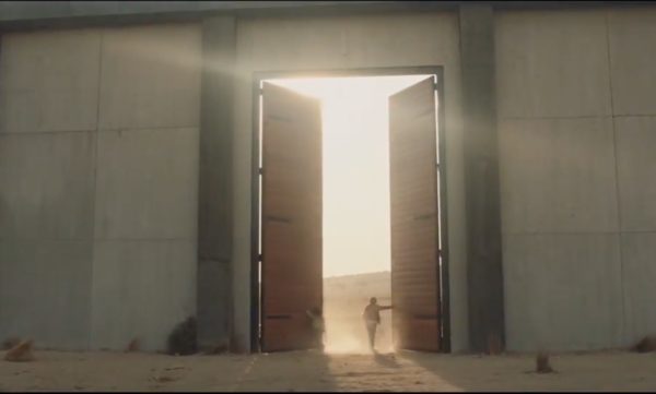 Super Bowl ad for 84 Lumber takes on Trump's plans for a border wall.