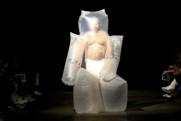 A model presents creations during the University of Westminster MA catwalk show at London Fashion Week Men's in London, England, on June 9, 2019. Photo: Henry Nicholls / Reuters