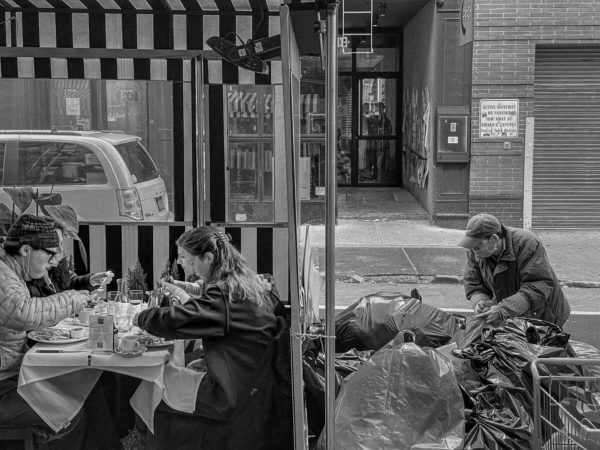 Photo ashley Gilbertson/New York Times Magazine. Dining out in SoHo. DEC. 6, 2020.e