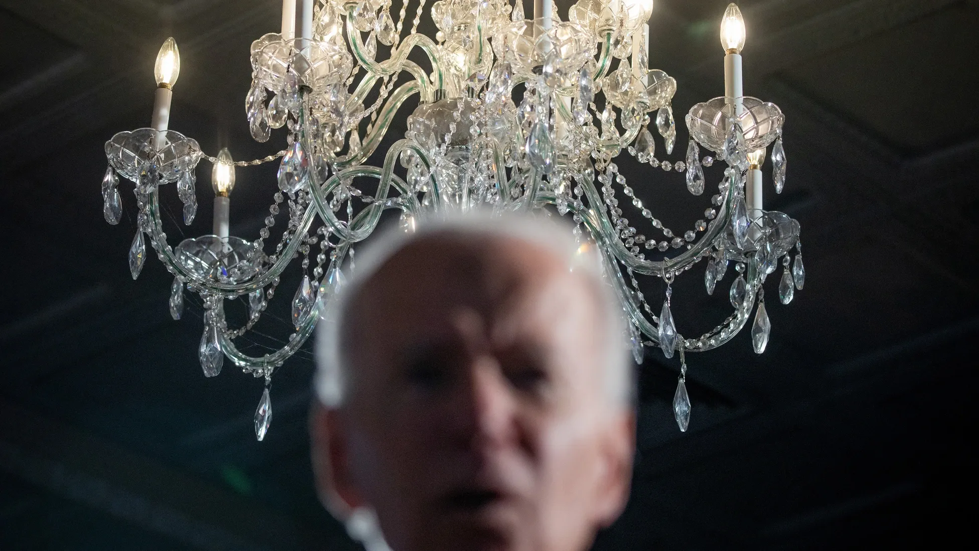 Throwing Shade: The Disturbing Visual Fallout From the Special Counsel’s Attack on Biden’s Competency