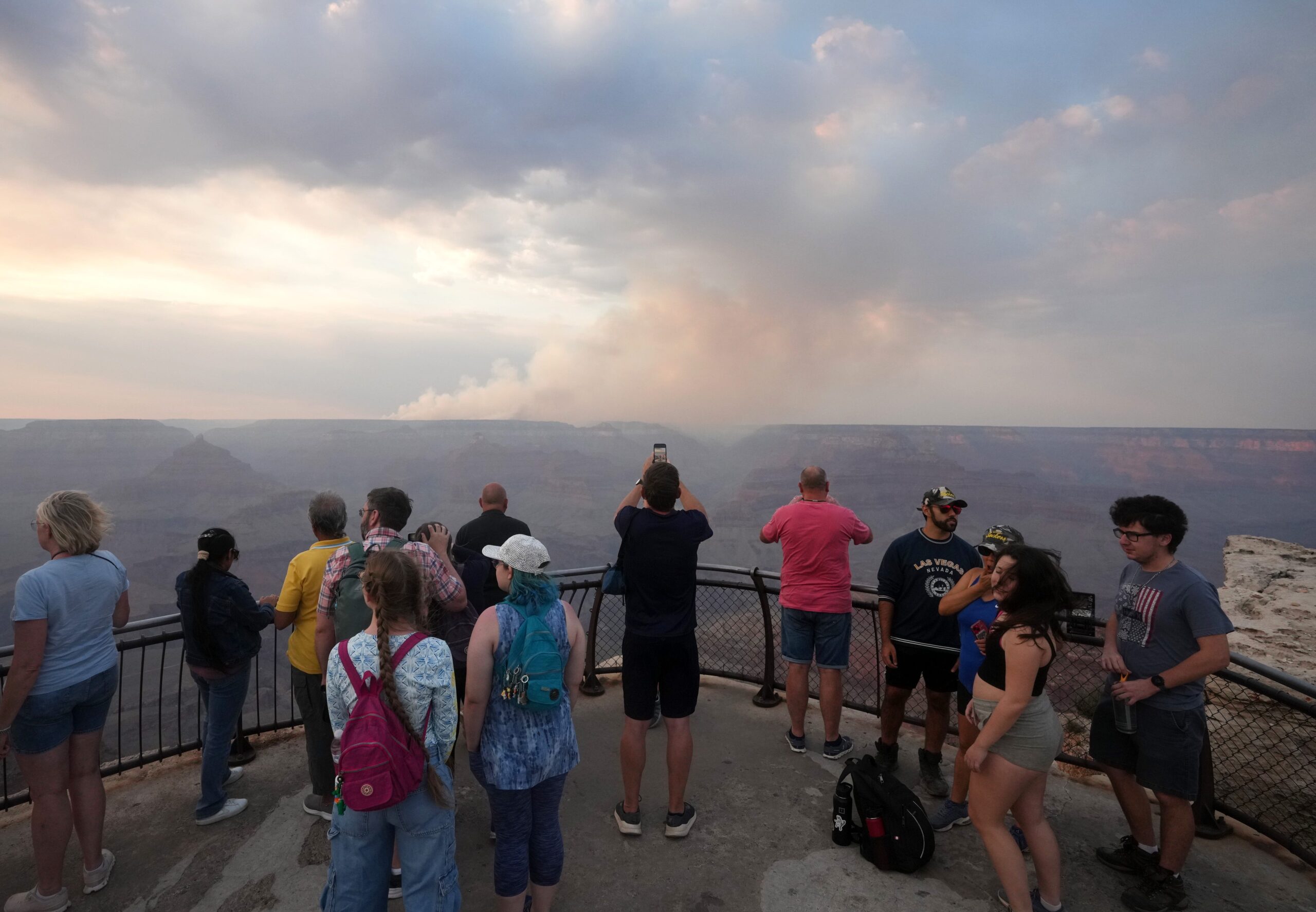 Chatting The Pictures: The Grand Climate Disconnect